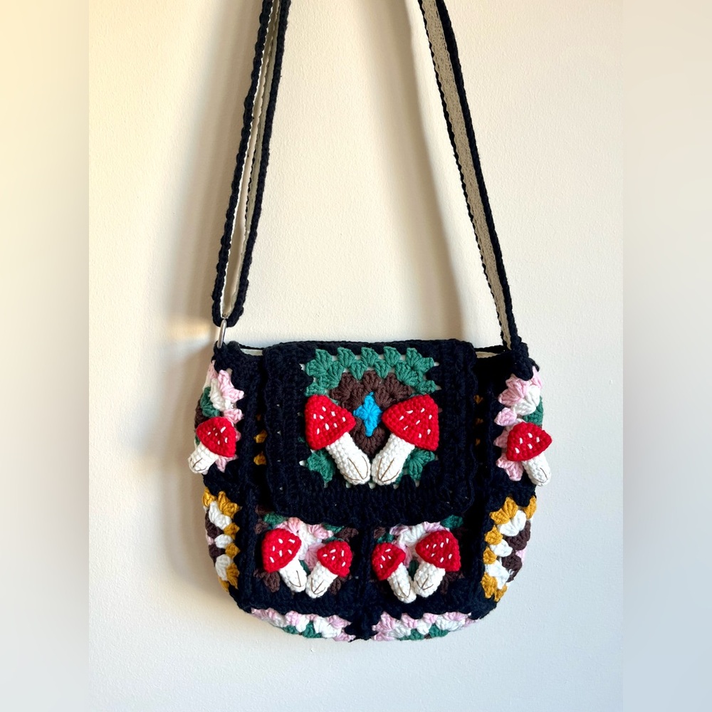Handcrafted Crochet Mushroom Bag - Black and Multicolor